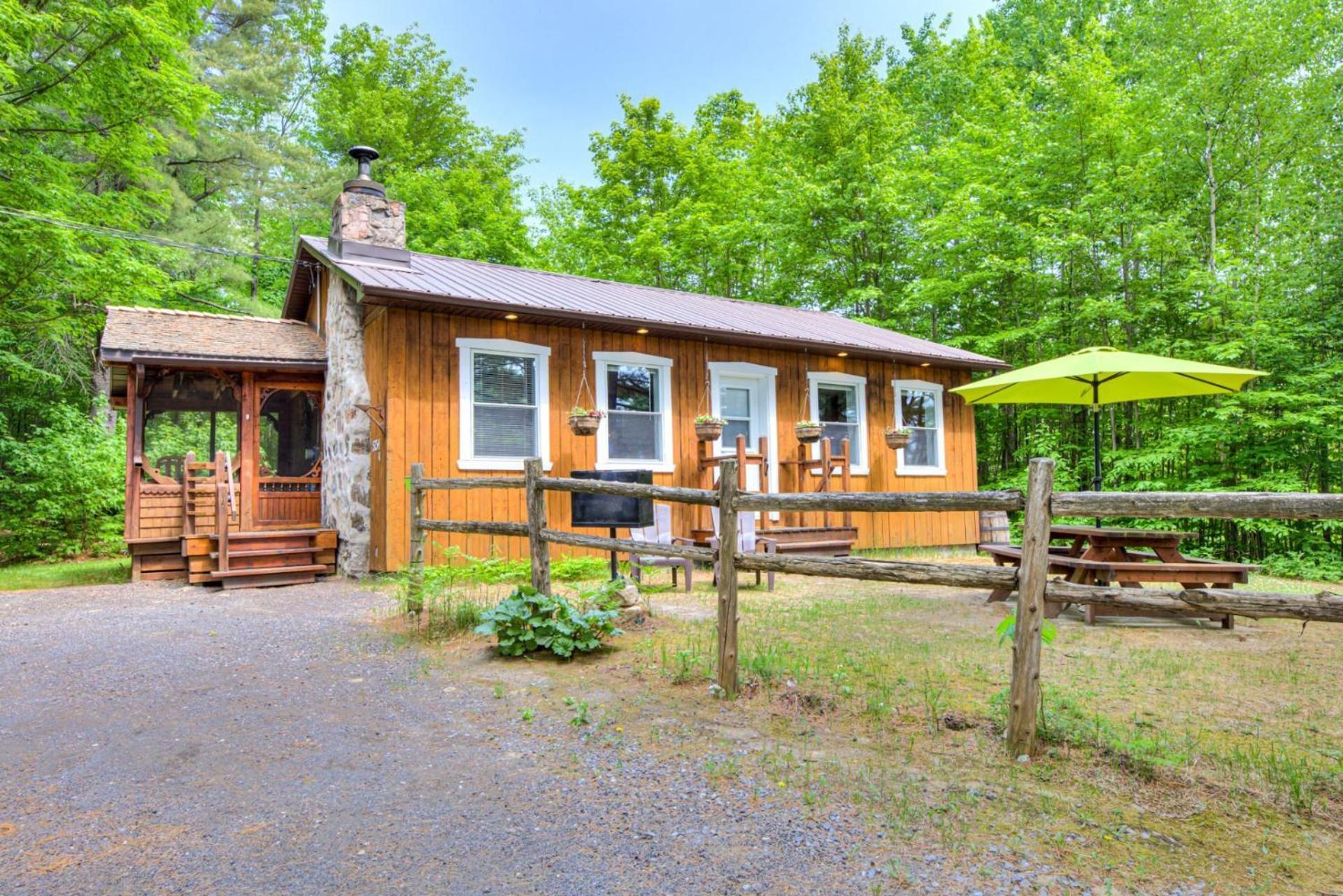 Domaine Chalets Des Pins ラウドン エクステリア 写真